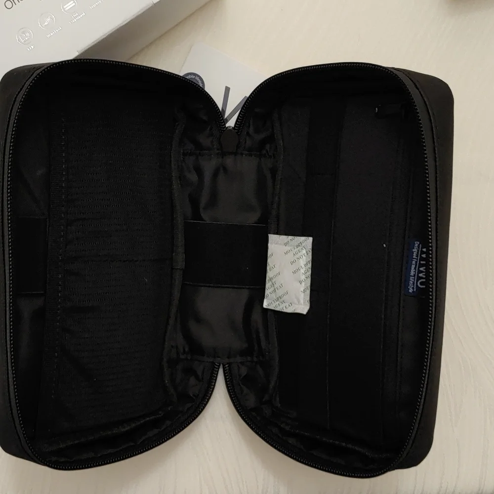 WiWU MacBook Mate Laptop Accessories Case, NWT